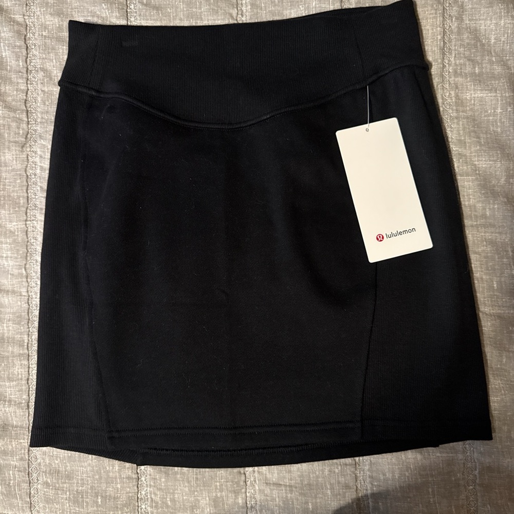 Lululemon Athletica Black Mini Skirt